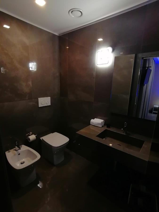 Hotel Xbusiness Nola Kültér fotó